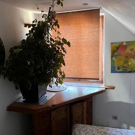Artistic In The Old Town Apartment