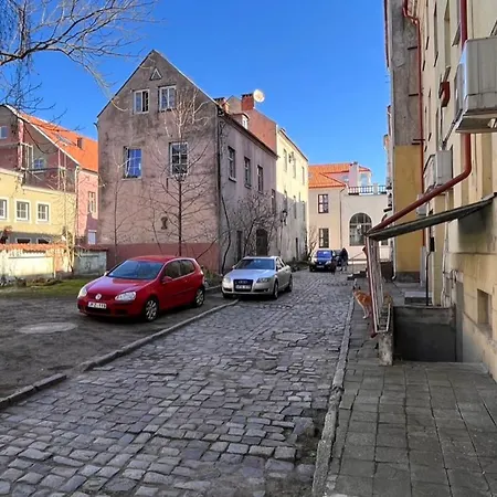 Apartment Artistic In The Old Town
